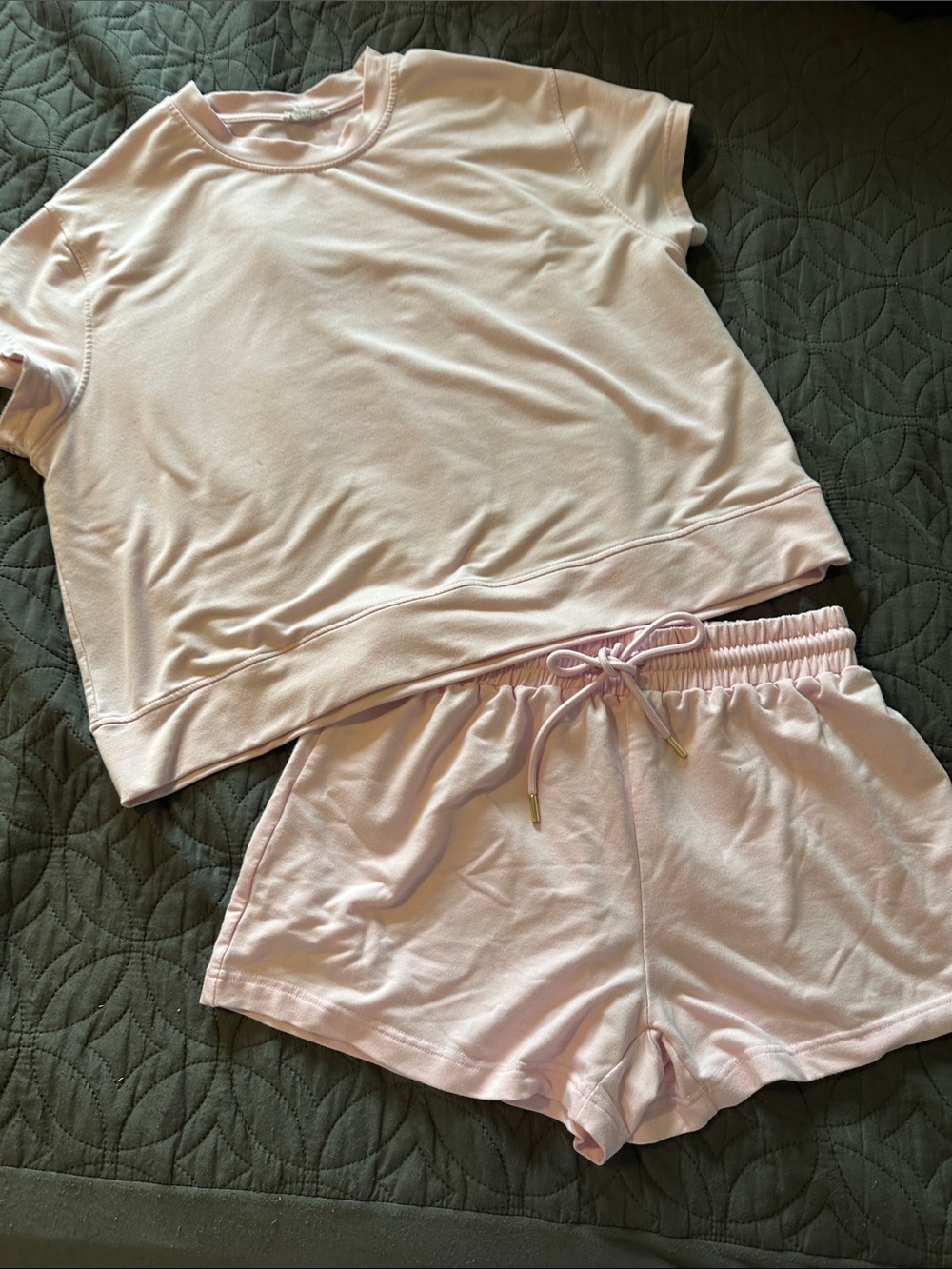Women's Two-Piece Lounge Set - Light Pink